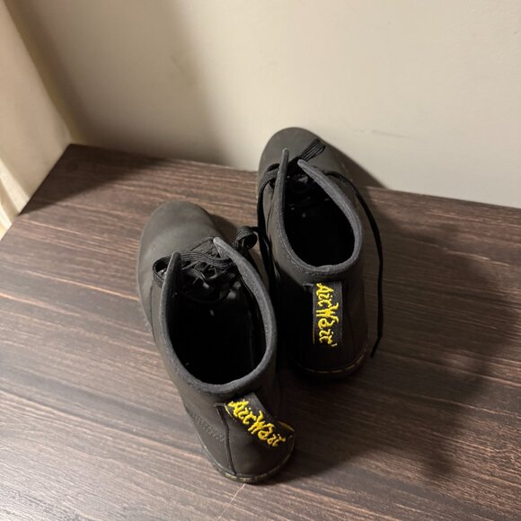 Dr Martens - Shoreditch - 8 - Picture 2 of 4